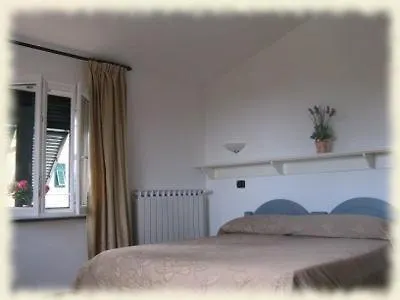 La Rossola & Natura La Porta Delle 5 Terre Casa de Campo *