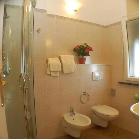 La Rossola & Natura La Porta Delle 5 Terre Casa de Campo *