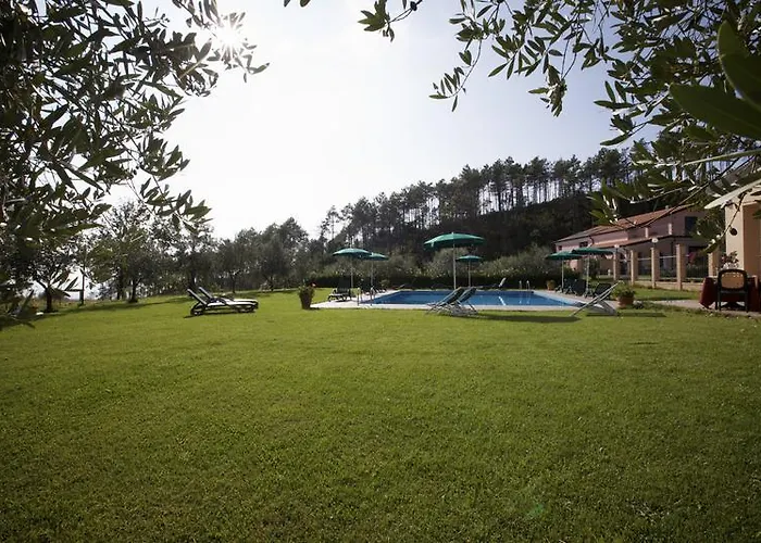 乡村民宿 La Rossola & Natura La Porta Delle 5 Terre 博纳索拉