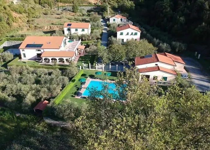 La Rossola & Natura La Porta Delle 5 Terre *