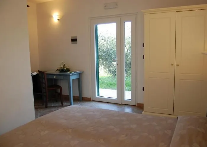 La Rossola & Natura La Porta Delle 5 Terre *